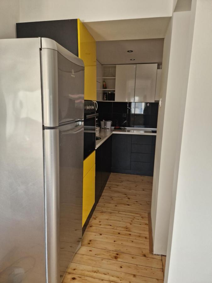Comfy Center Apartment Скопье Экстерьер фото