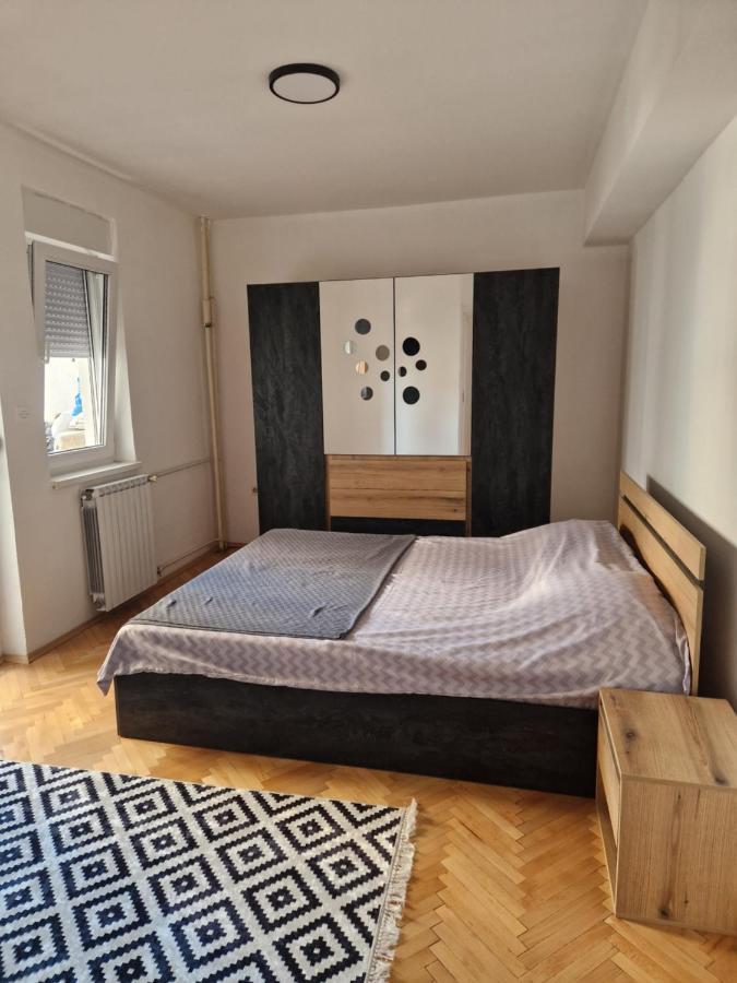 Comfy Center Apartment Скопье Экстерьер фото