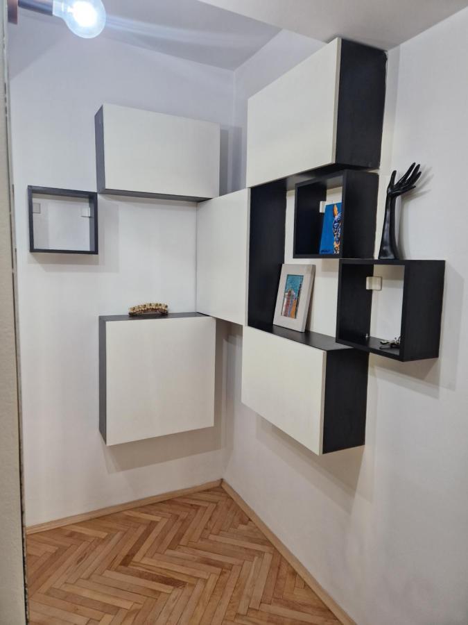 Comfy Center Apartment Скопье Экстерьер фото